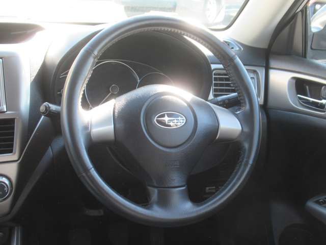 Subaru IMPREZA 2009-10 18217-10