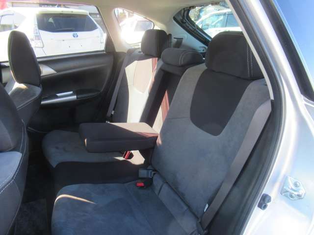 Subaru IMPREZA 2009-10 18217-19