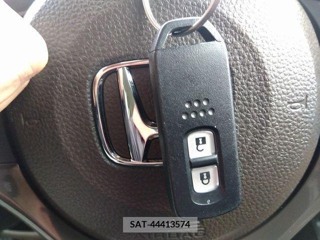 Honda N-WGN 2020-01 213937-15