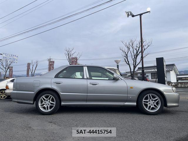 Nissan SKYLINE 2000-05 222977-18