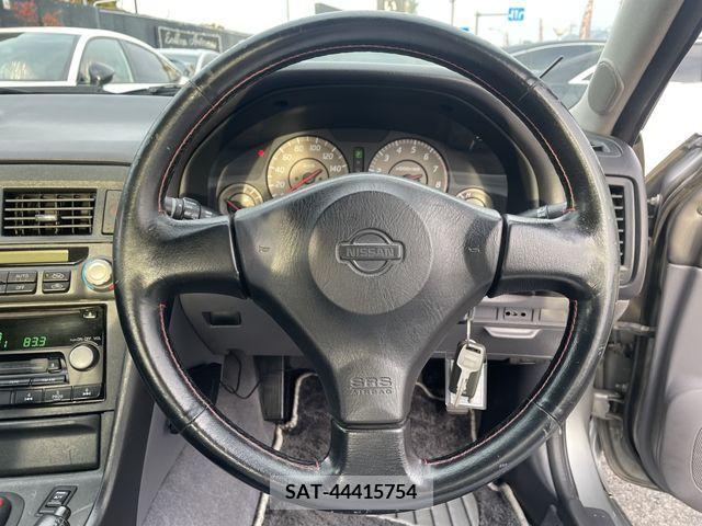 Nissan SKYLINE 2000-05 222977-9