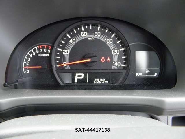 Suzuki EVERY 2023-09 390727-11