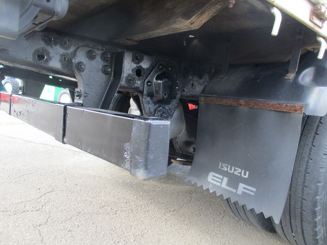 Isuzu ELF TRUCK 2011-02 28794-22