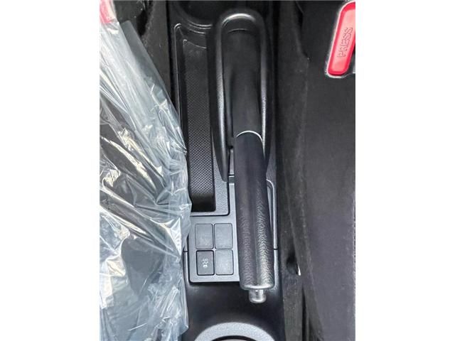 Toyota VITZ 2015-12 185815-13