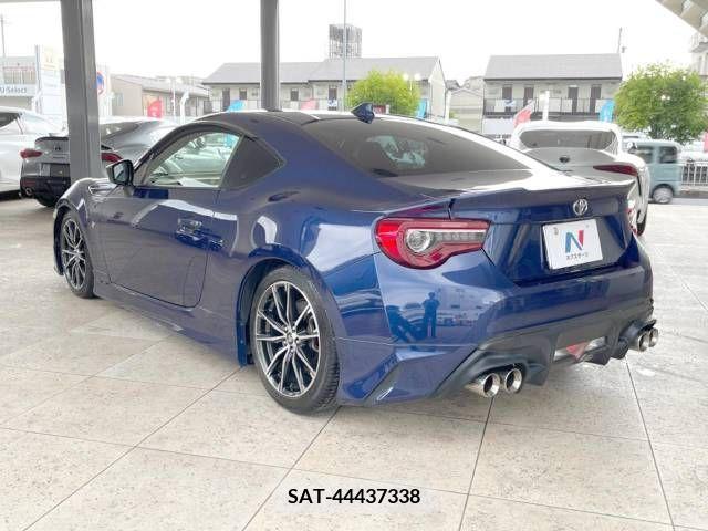 Toyota 86 2017-02 377008-4