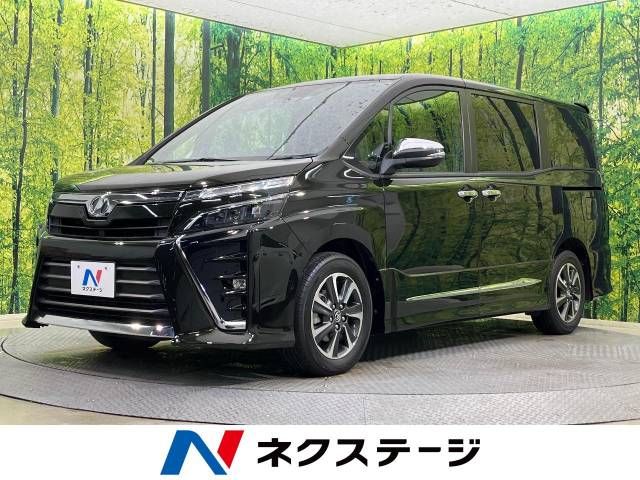 Toyota VOXY 2017-12 8470-0