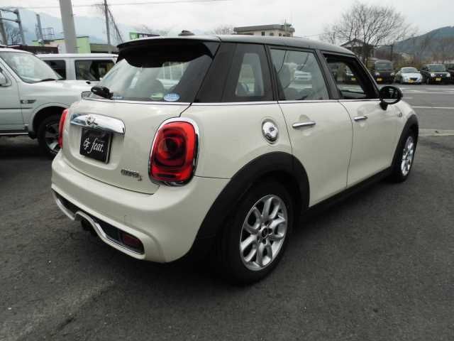 Bmw MINI 2015-05 3909-2