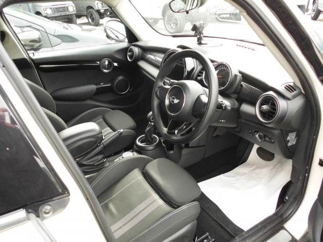 Bmw MINI 2015-05 3909-1