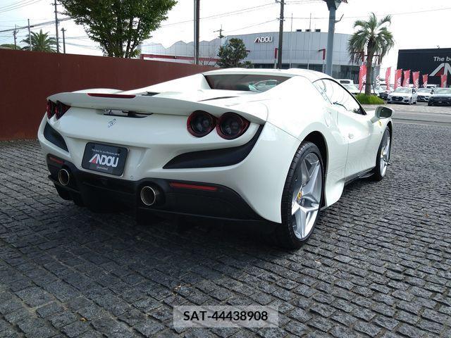 Ferrari F8 Spider 2022-03 413785-2