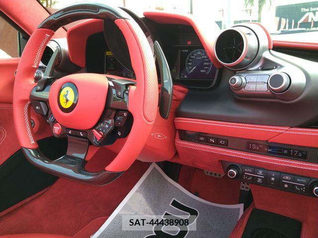 Ferrari F8 Spider 2022-03 413785-13