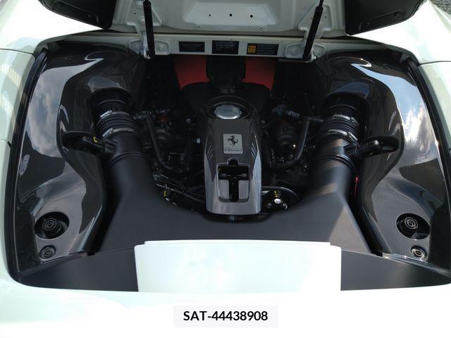 Ferrari F8 Spider 2022-03 413785-28