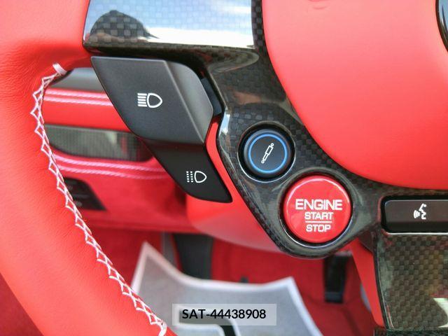 Ferrari F8 Spider 2022-03 413785-16
