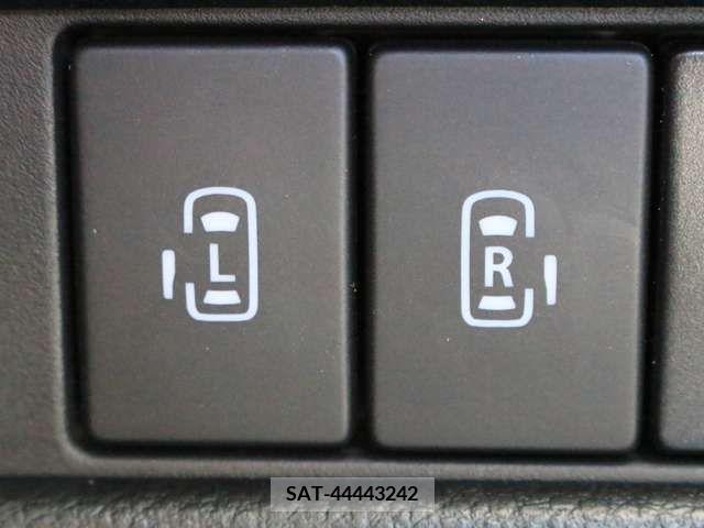 Suzuki SPACIA 2019-01 217928-2
