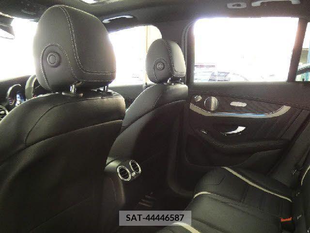 Amg C-CLASS 2018-11 348328-26