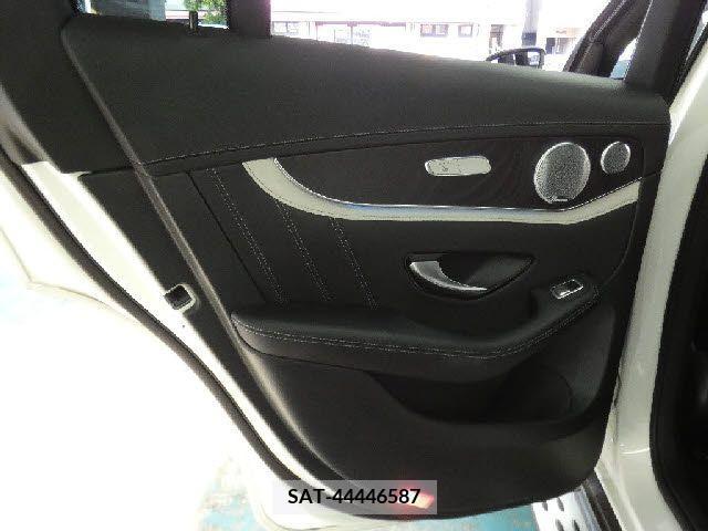 Amg C-CLASS 2018-11 348328-21