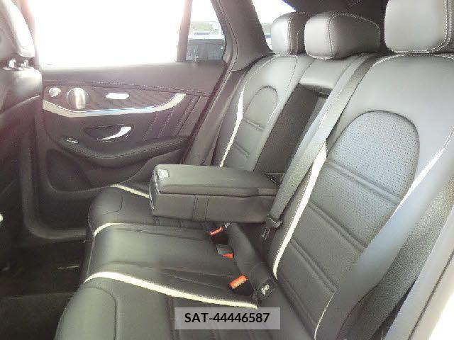Amg C-CLASS 2018-11 348328-29