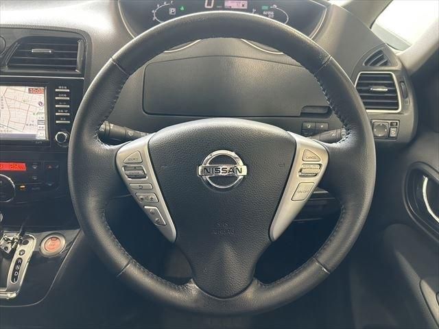 Nissan SERENA 2010-12 27233-26