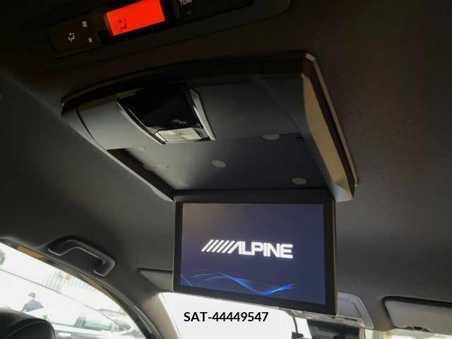 Toyota ESQUIRE 2020-05 336202-4