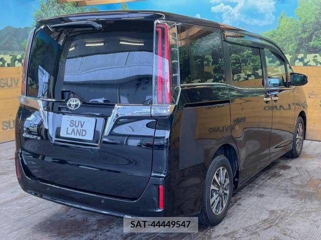 Toyota ESQUIRE 2020-05 336202-18