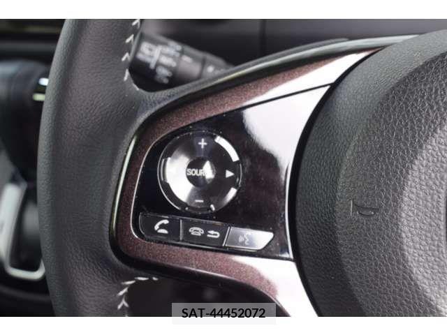 Honda N BOX CUSTOM 2020-01 245859-11