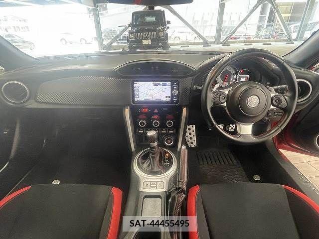 Toyota 86 2017-04 321168-1