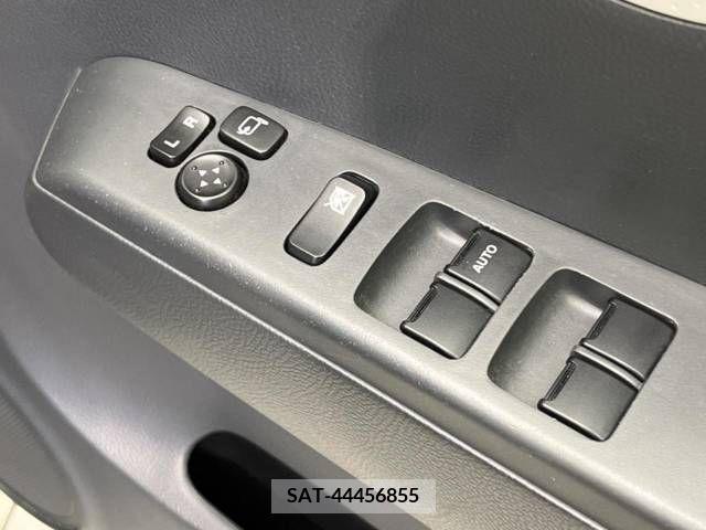 Nissan MOCO 2011-11 324532-5