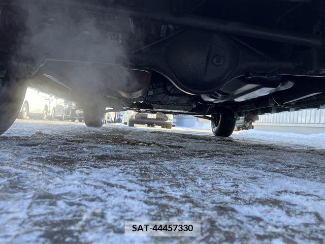 Suzuki EVERY WAGON 2016-02 214293-11