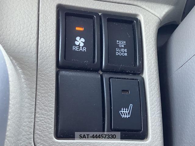 Suzuki EVERY WAGON 2016-02 214293-17