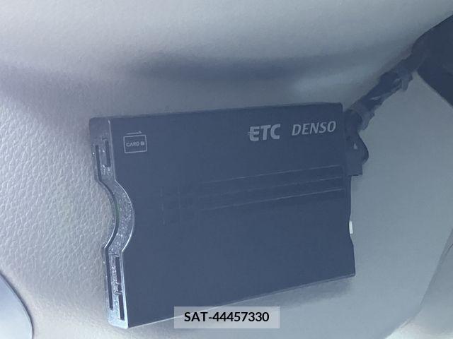 Suzuki EVERY WAGON 2016-02 214293-19