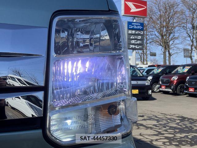 Suzuki EVERY WAGON 2016-02 214293-7