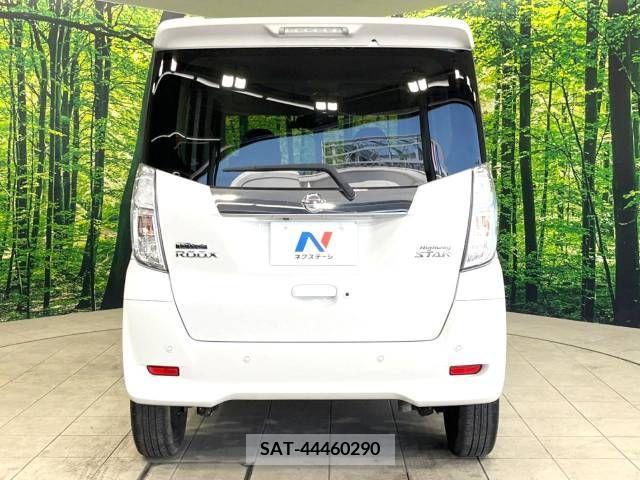 Nissan ROOX 2019-03 323911-15