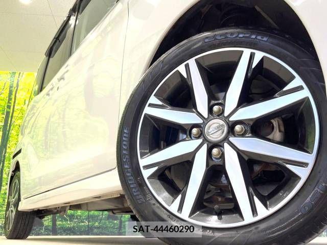 Nissan ROOX 2019-03 323911-13