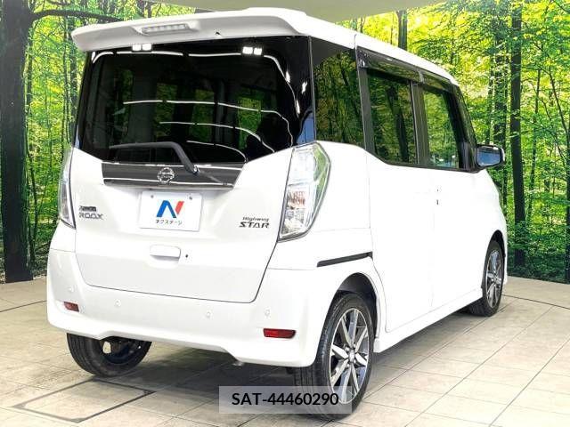 Nissan ROOX 2019-03 323911-17