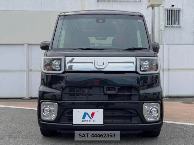 Daihatsu WAKE 2016-08 386132-14