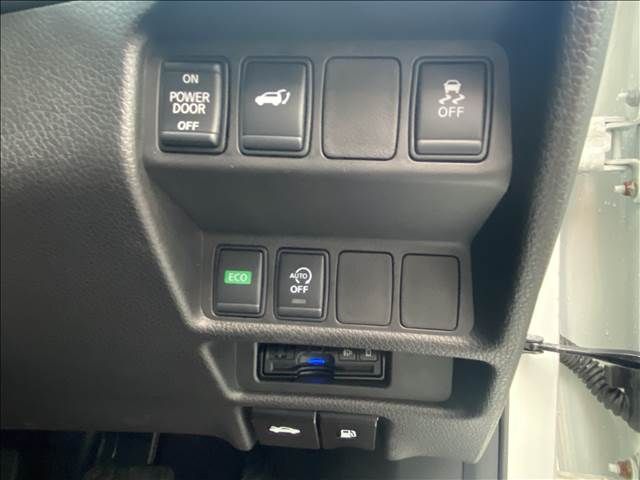 Nissan X-TRAIL 2018-01 16232-16