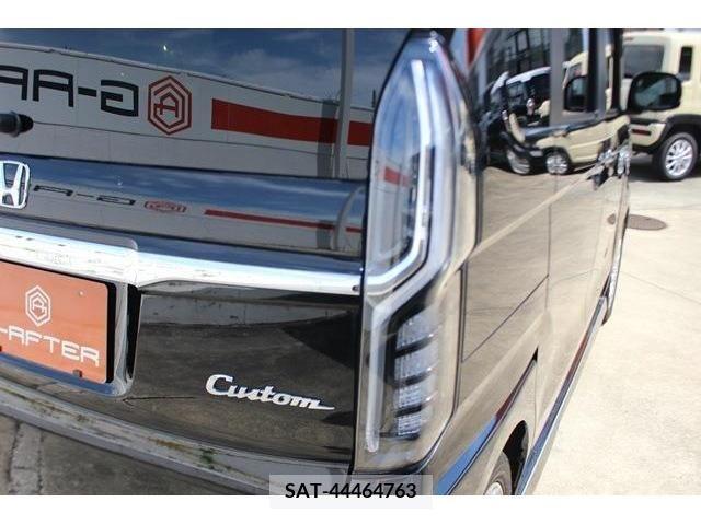 Honda N BOX 2021-06 364372-11