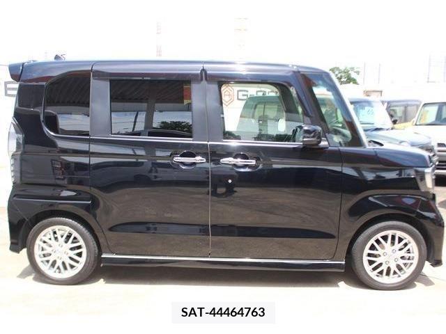 Honda N BOX 2021-06 364372-9