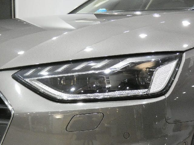 Audi A4 2020-10 24362-18
