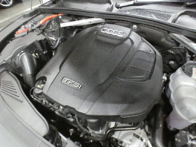 Audi A4 2020-10 24362-5