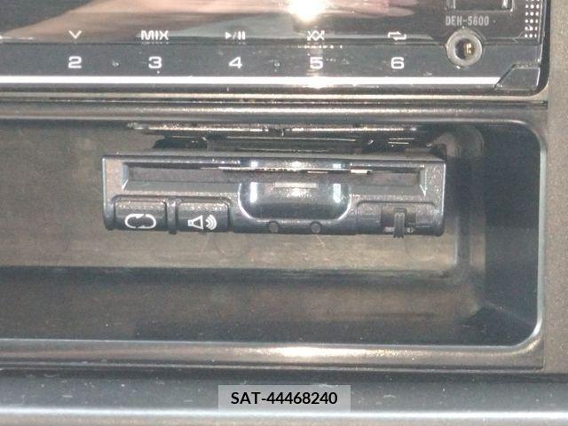 Suzuki EVERY 2021-10 328529-13
