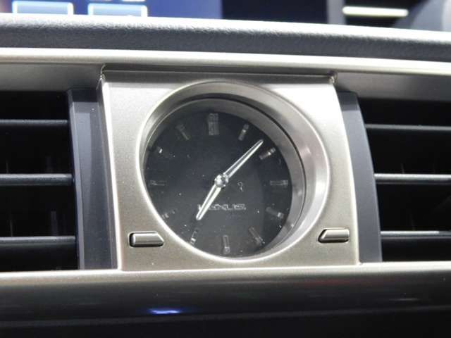 Lexus IS 2015-10 3212-6