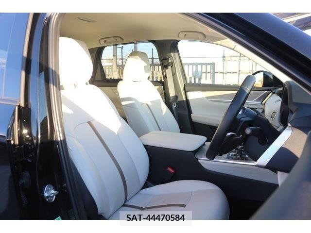 Mazda CX-60 2022-09 220490-12