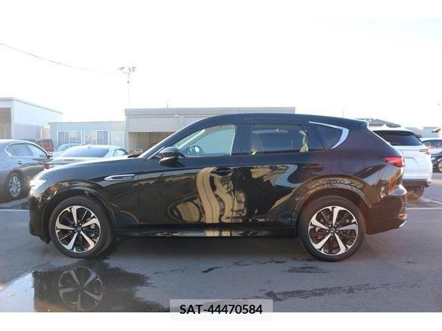 Mazda CX-60 2022-09 220490-8