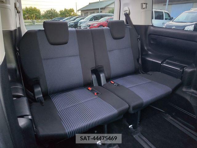 Toyota NOAH 2014-02 279467-8