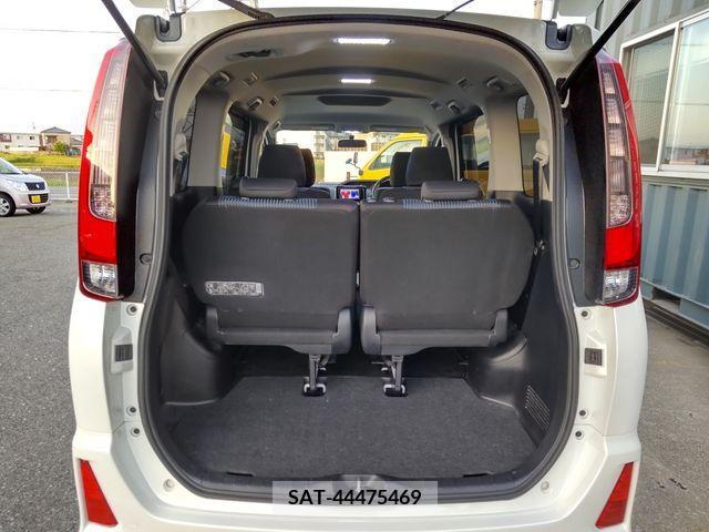 Toyota NOAH 2014-02 279467-9