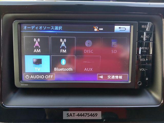 Toyota NOAH 2014-02 279467-13