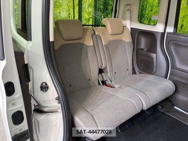 Honda N BOX 2021-03 225804-9