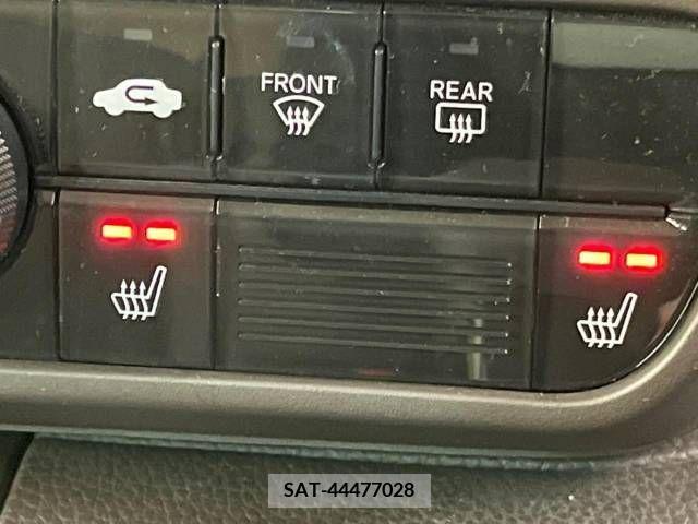 Honda N BOX 2021-03 225804-7