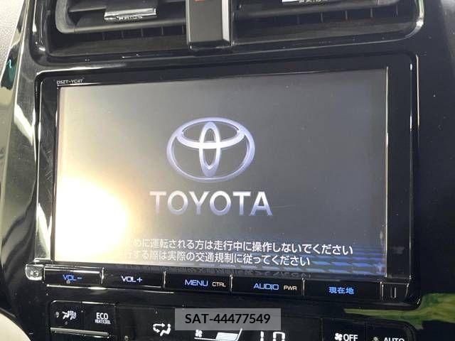 Toyota PRIUS 2017-07 366574-3
