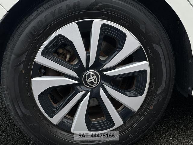 Toyota PRIUS PHV 2017-07 335452-17